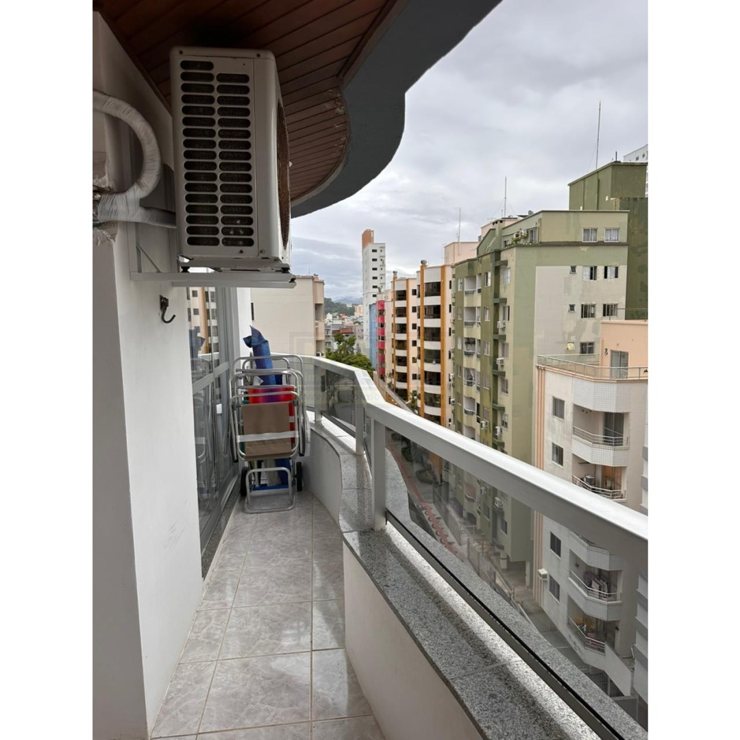 Apartamento 2 quartos para Venda no bairro Centro em Balneário Camboriú