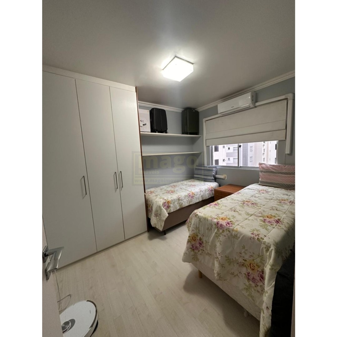 Apartamento 2 quartos para Venda no bairro Centro em Balneário Camboriú