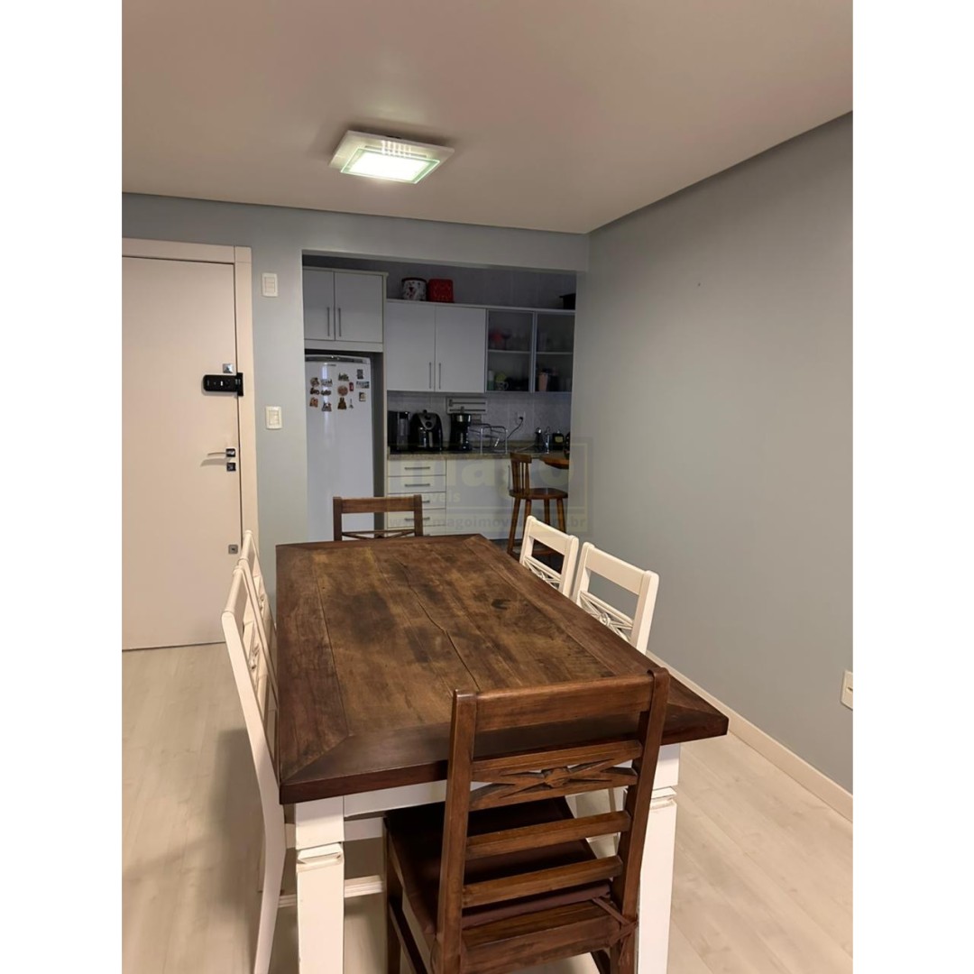 Apartamento 2 quartos para Venda no bairro Centro em Balneário Camboriú