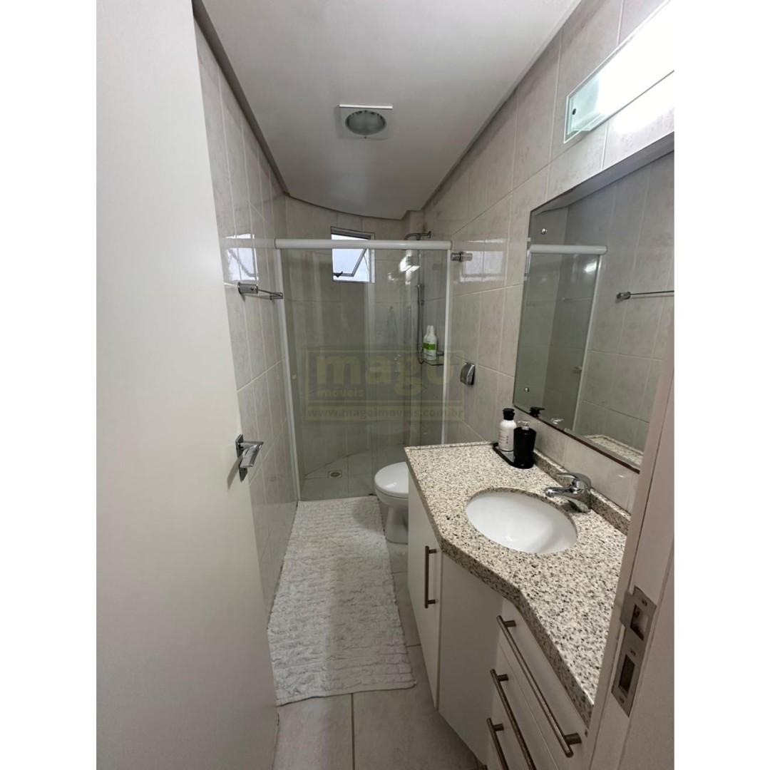 Apartamento 2 quartos para Venda no bairro Centro em Balneário Camboriú