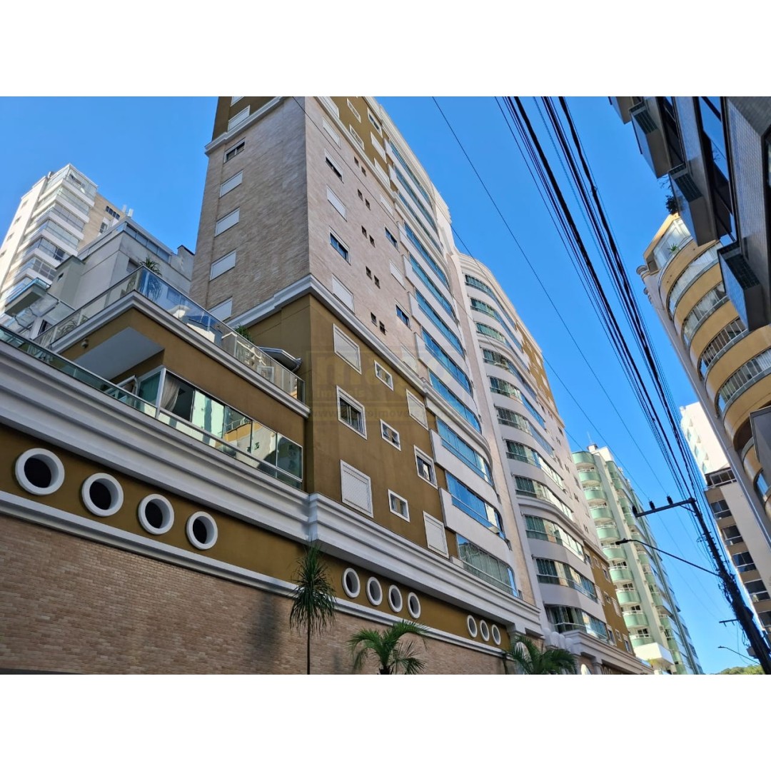 Apartamento 3 quartos para Venda no bairro Barra Sul em Balneário Camboriú