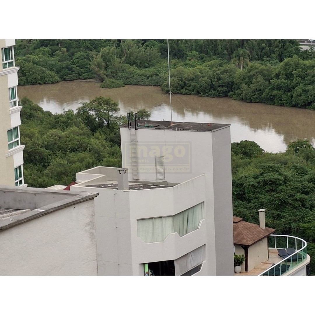 Apartamento 3 quartos para Venda no bairro Barra Sul em Balneário Camboriú