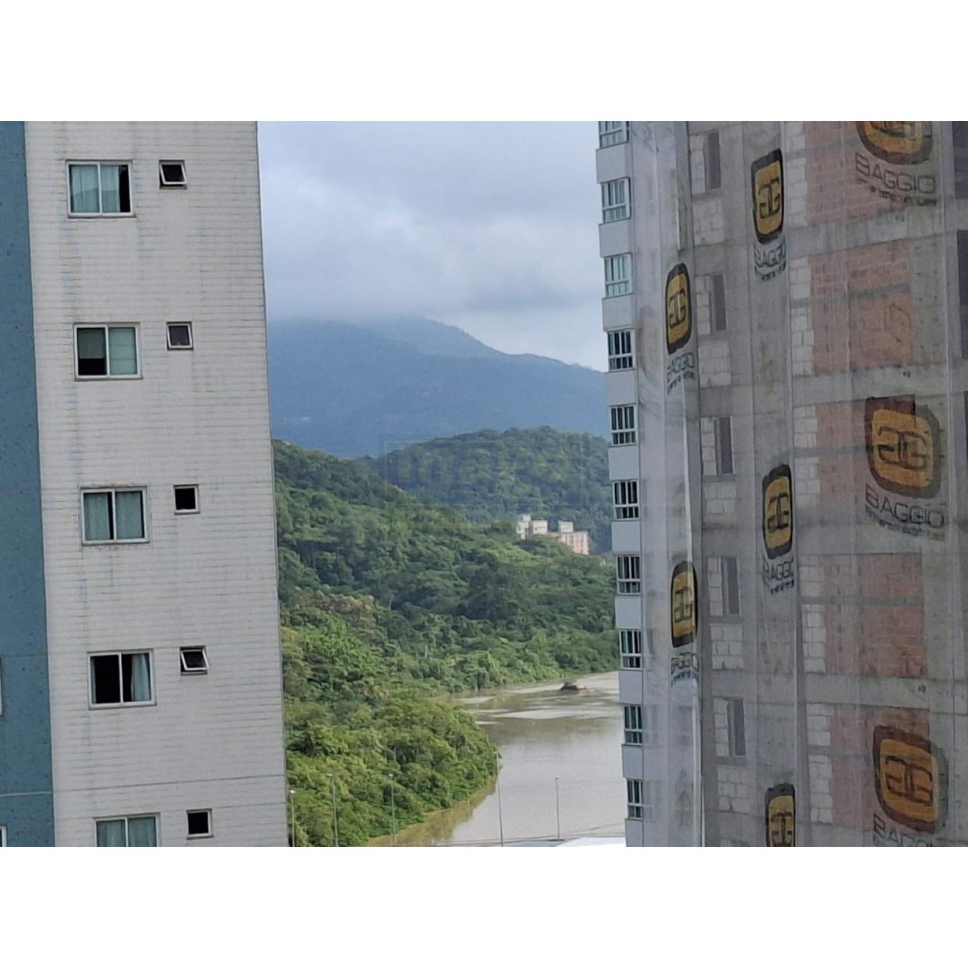 Apartamento 3 quartos para Venda no bairro Barra Sul em Balneário Camboriú