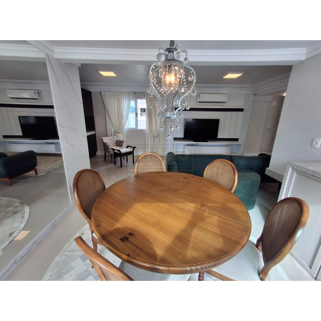 Apartamento 3 quartos para Venda no bairro Barra Sul em Balneário Camboriú