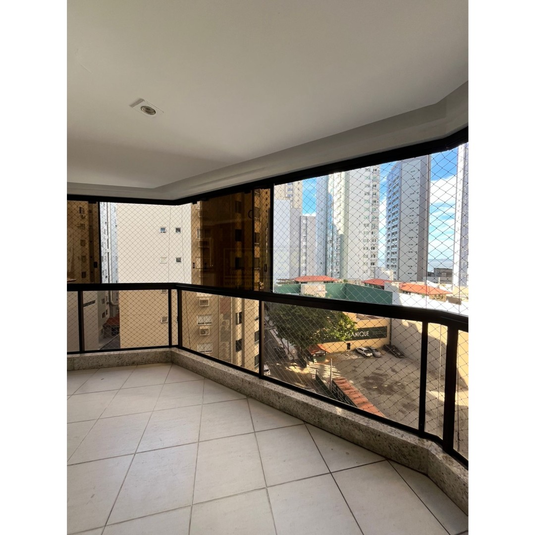 Apartamento para Locação Anual no bairro Centro em Balneário Camboriú