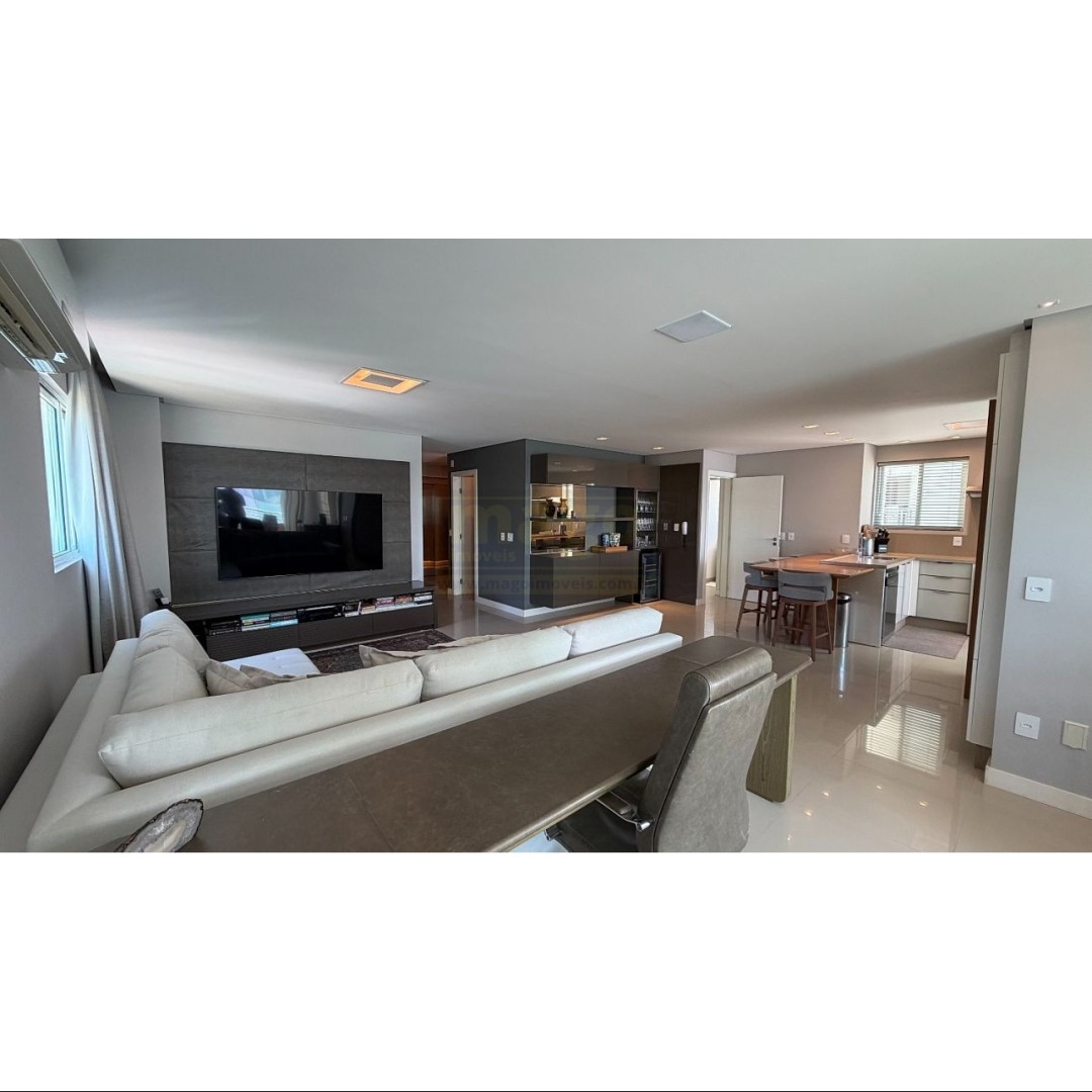 Apartamento para Locação Anual no bairro Centro em Balneário Camboriú