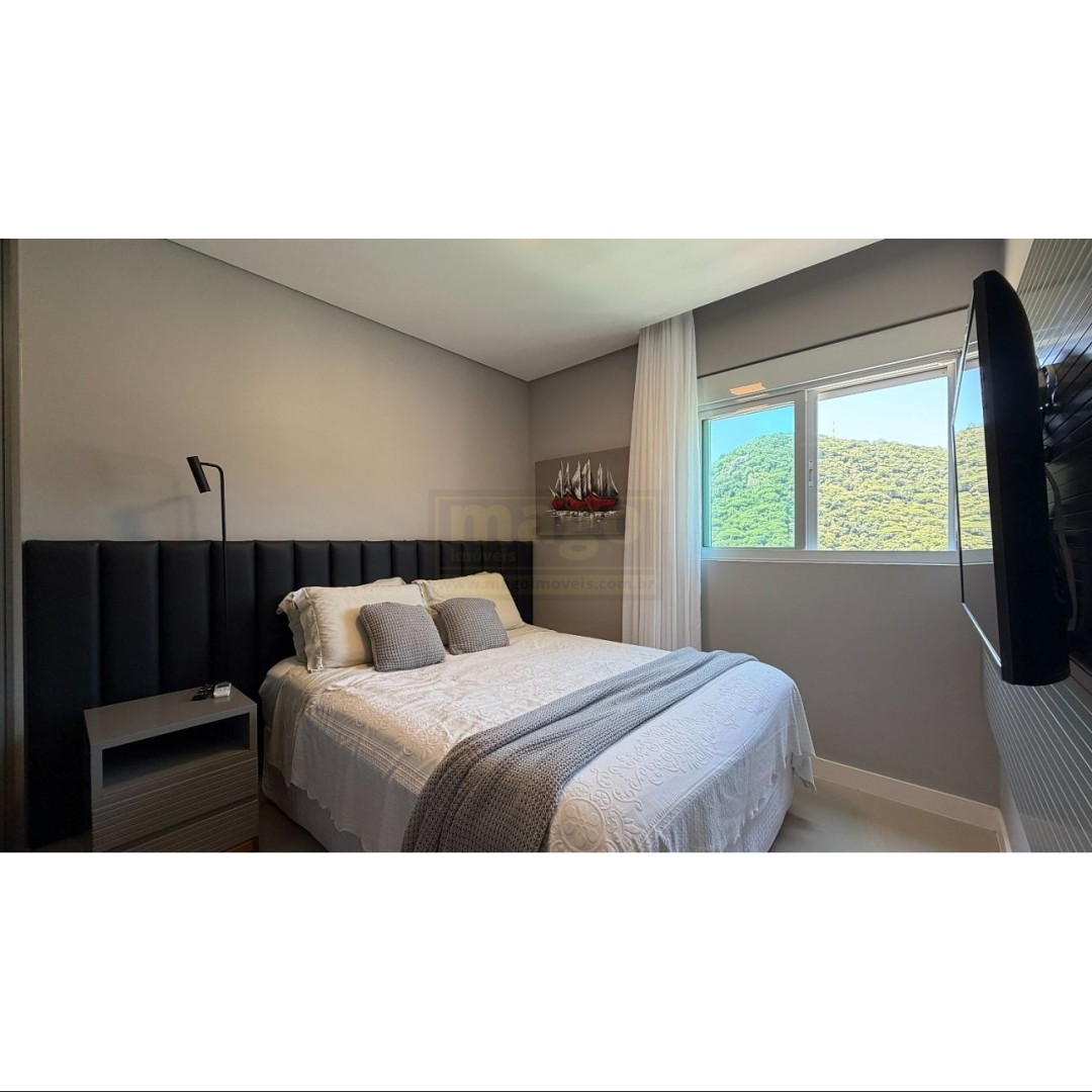 Apartamento para Locação Anual no bairro Centro em Balneário Camboriú