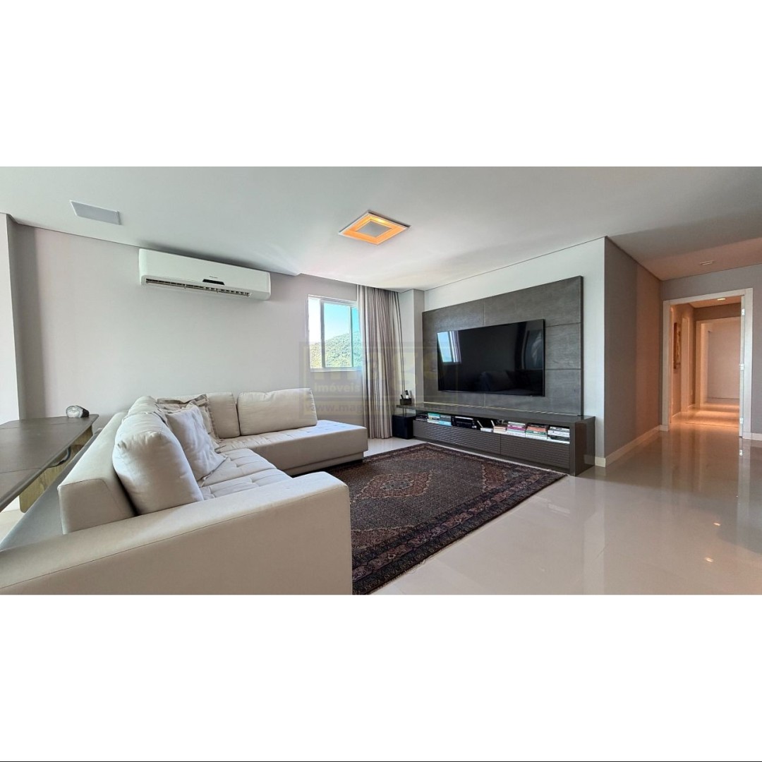 Apartamento para Locação Anual no bairro Centro em Balneário Camboriú