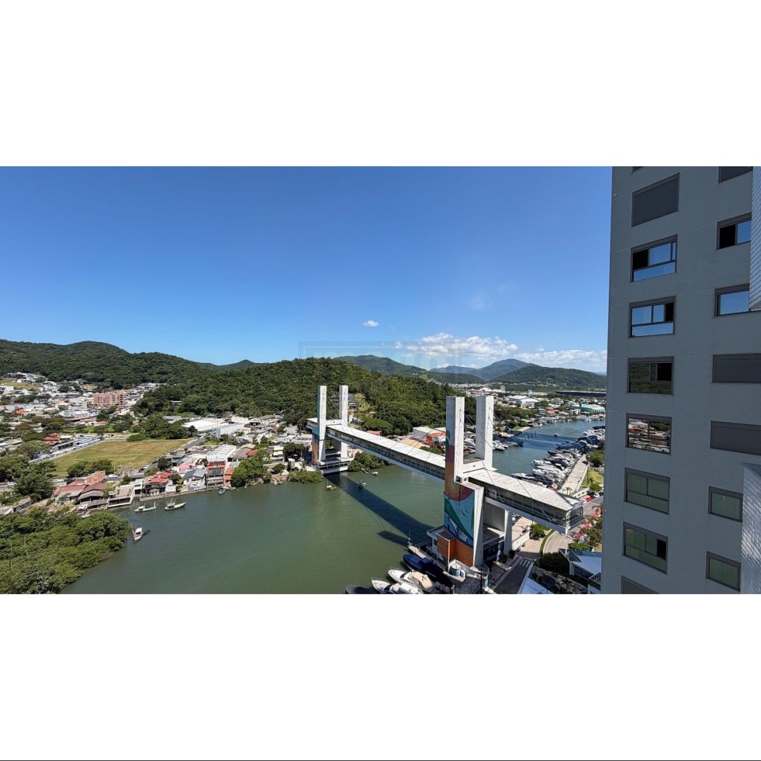 Apartamento para Locação Anual no bairro Centro em Balneário Camboriú