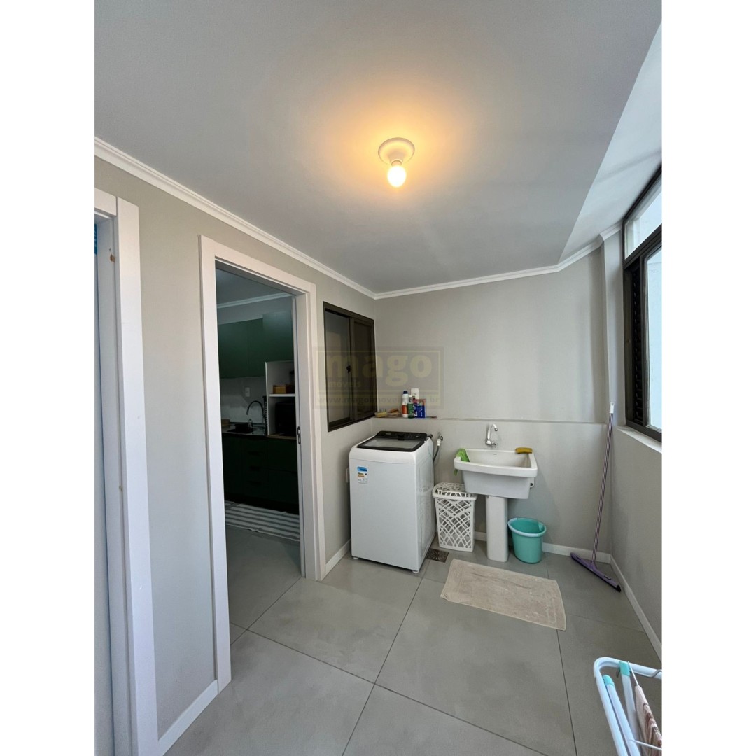 Apartamento 03 quartos para Locação Anual no bairro Barra Sul em Balneário Camboriú