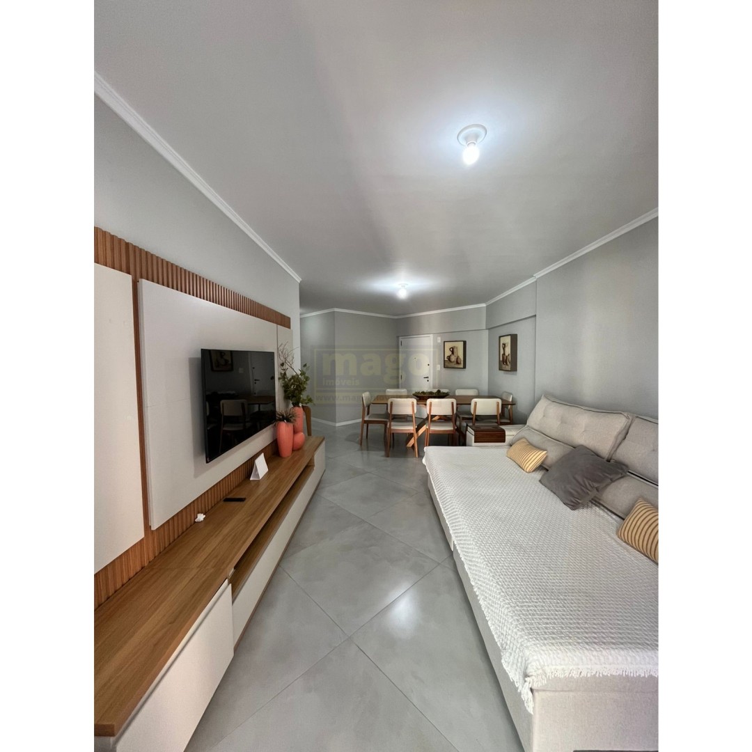 Apartamento 03 quartos para Locação Anual no bairro Barra Sul em Balneário Camboriú