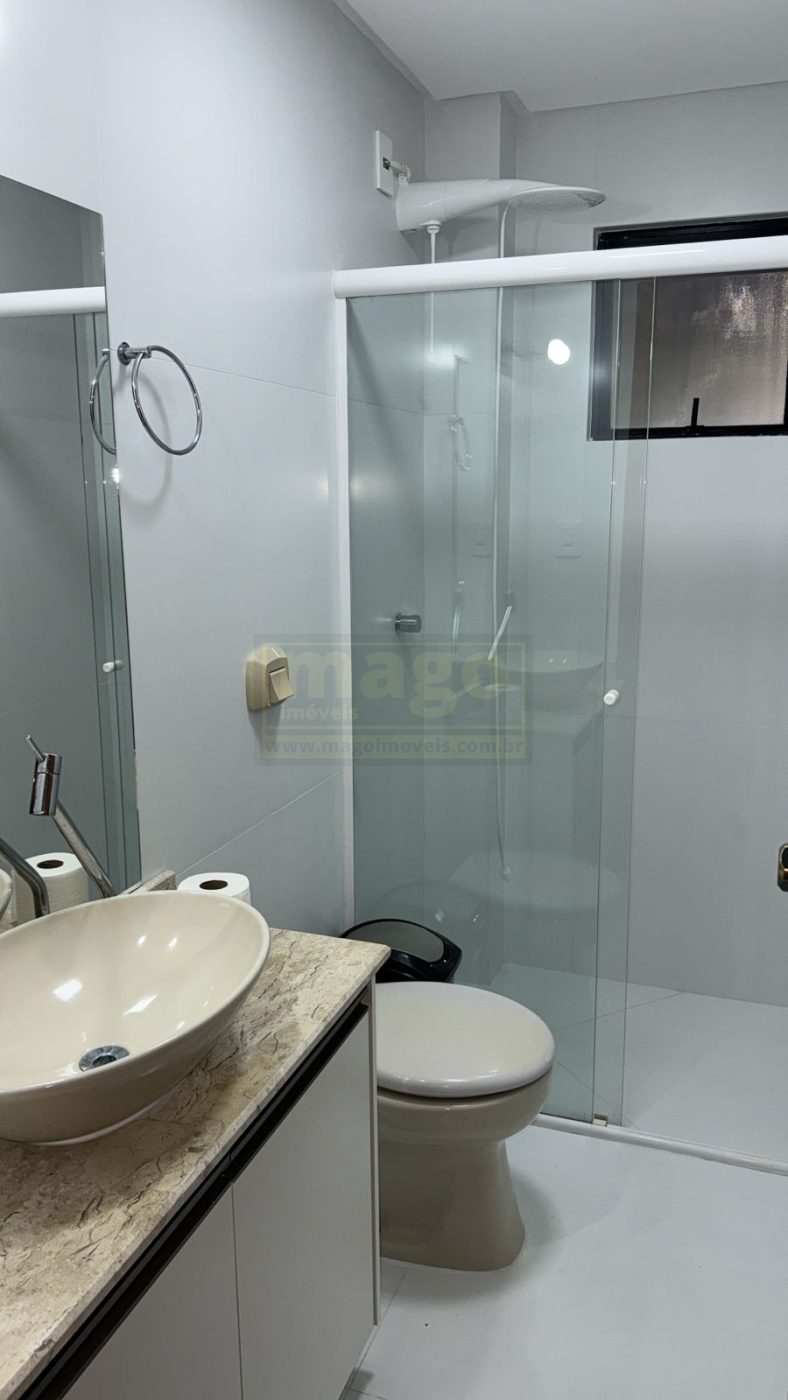 Apartamento de 3 Quartos com Suíte – Excelente Localização 