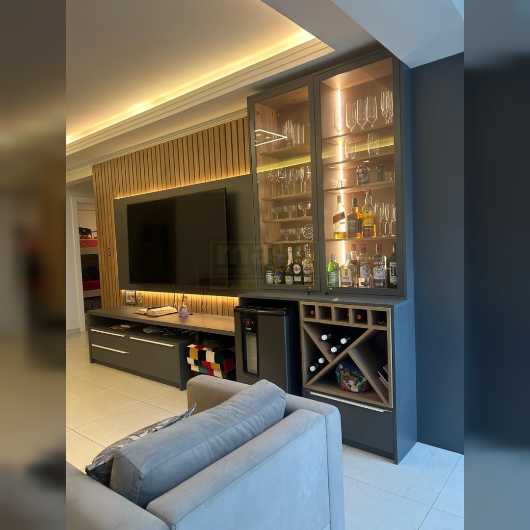 Apartamento 2 quartos para Venda no bairro Centro em Balneário Camboriú