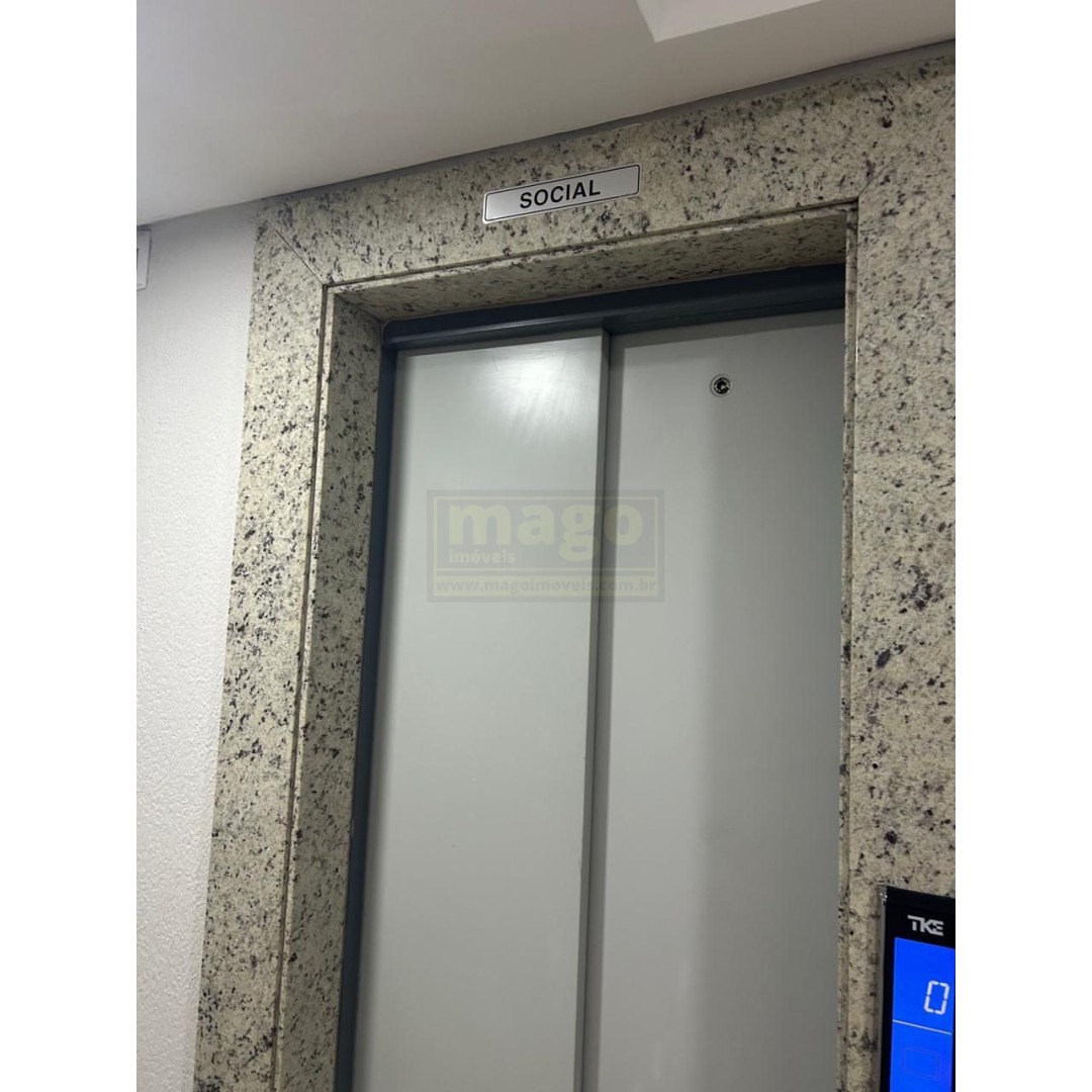 Apartamento 2 quartos para Venda no bairro Centro em Balneário Camboriú