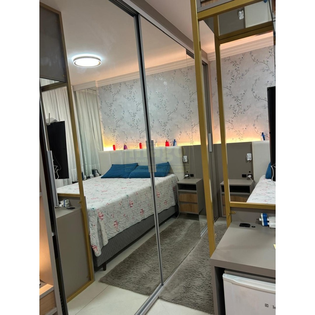 Apartamento 2 quartos para Venda no bairro Centro em Balneário Camboriú