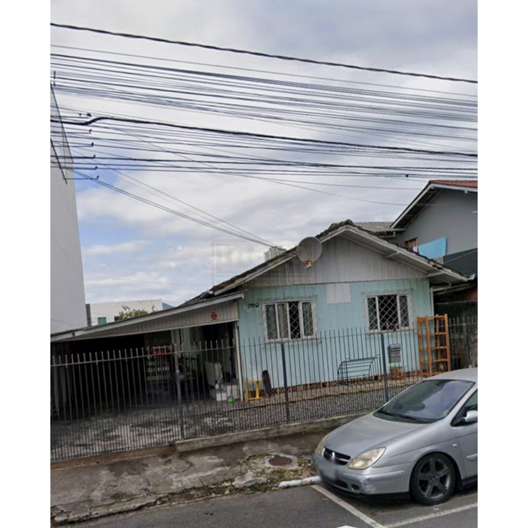 Casa para Venda no bairro Estados em Balneário Camboriú