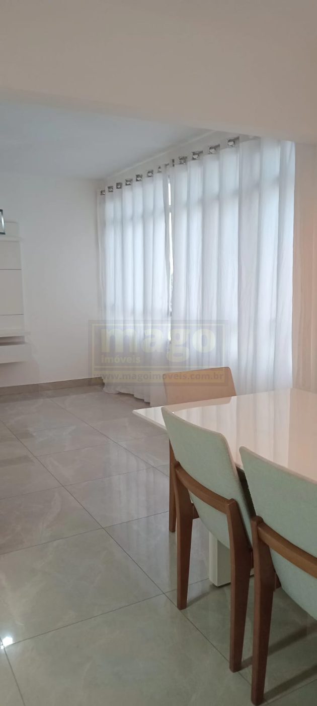 Apartamento 03 quartos para Locação Anual no bairro Centro em Balneário Camboriú
