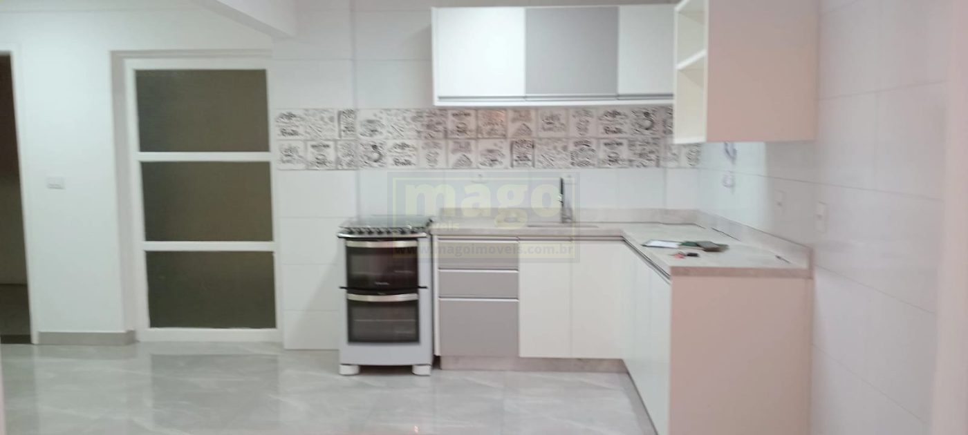 Apartamento 03 quartos - Locação Anual - Balneário Camboriú