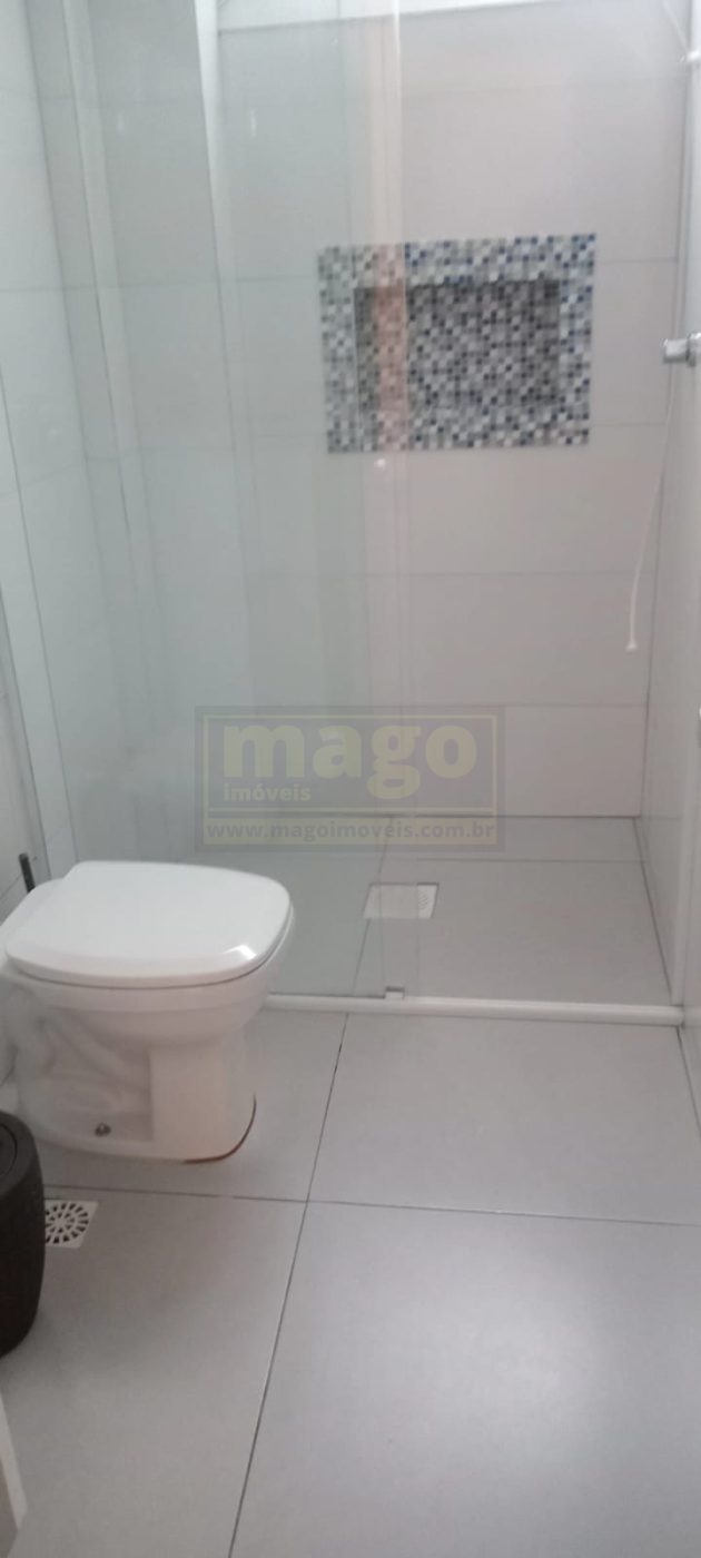 Apartamento 03 quartos - Locação Anual - Balneário Camboriú