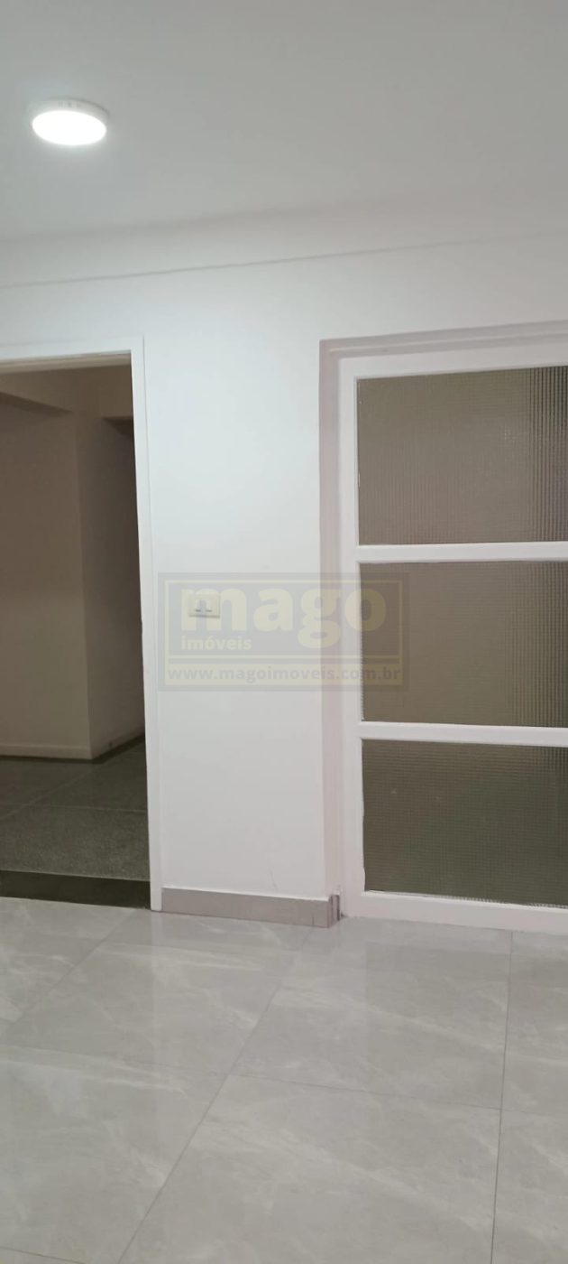 Apartamento 03 quartos para Locação Anual no bairro Centro em Balneário Camboriú
