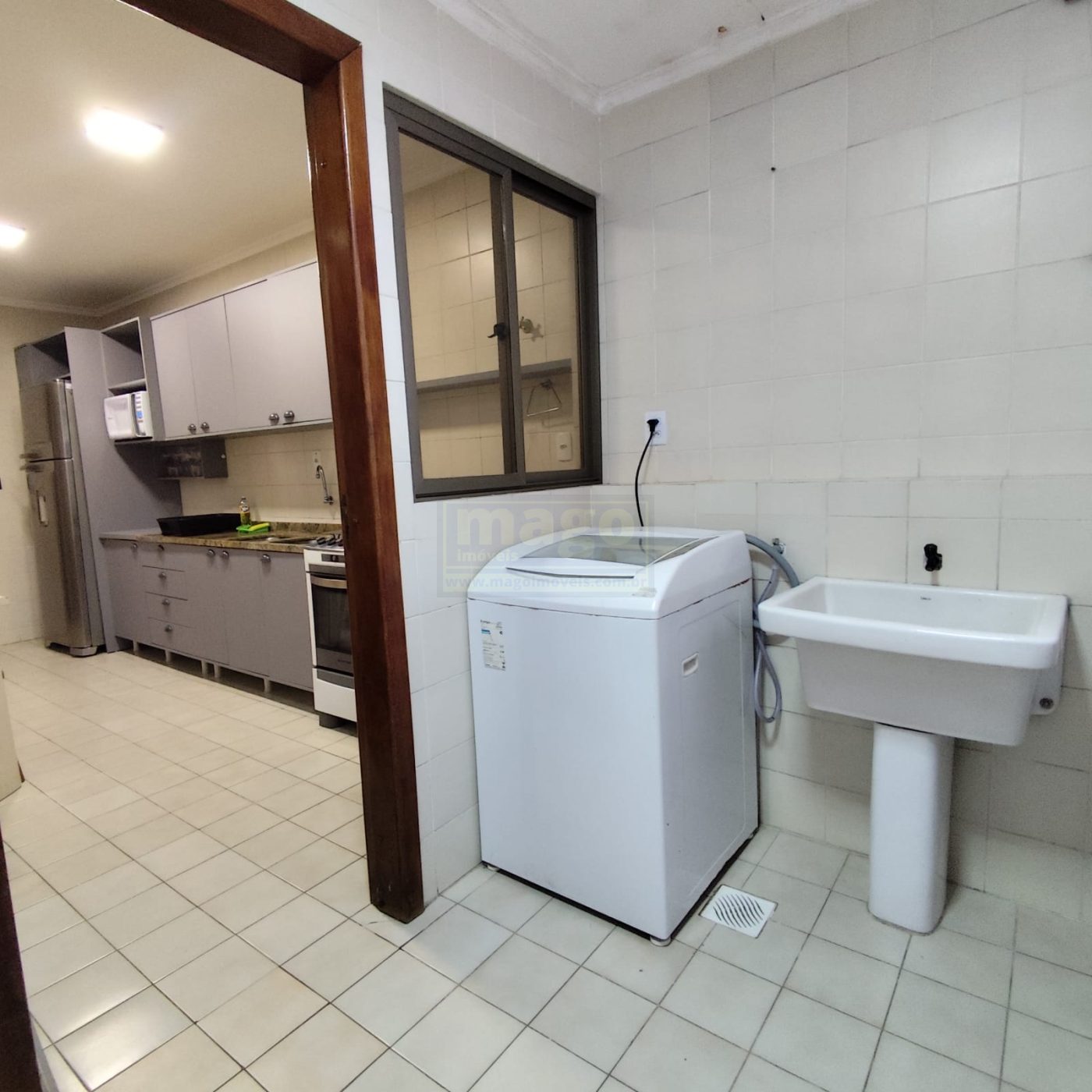 Apartamento 3 quartos - Locação - Balneário Camboriú