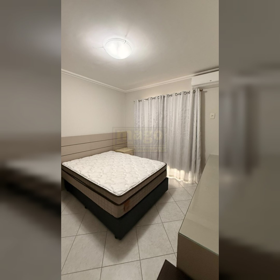 Apartamento 2 quartos para Locação Anual no bairro Centro em Balneário Camboriú