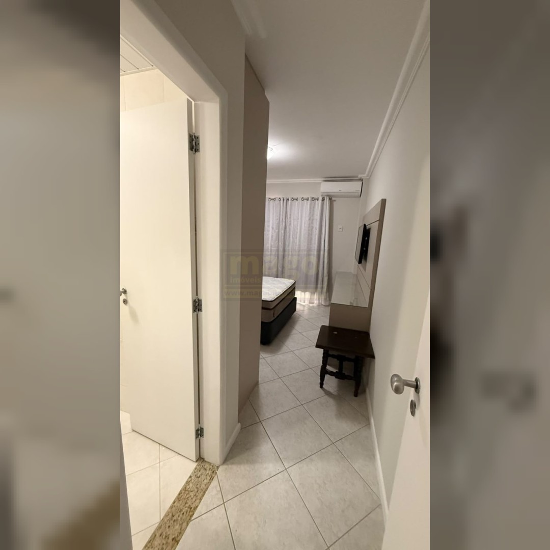 Apartamento 2 quartos para Locação Anual no bairro Centro em Balneário Camboriú