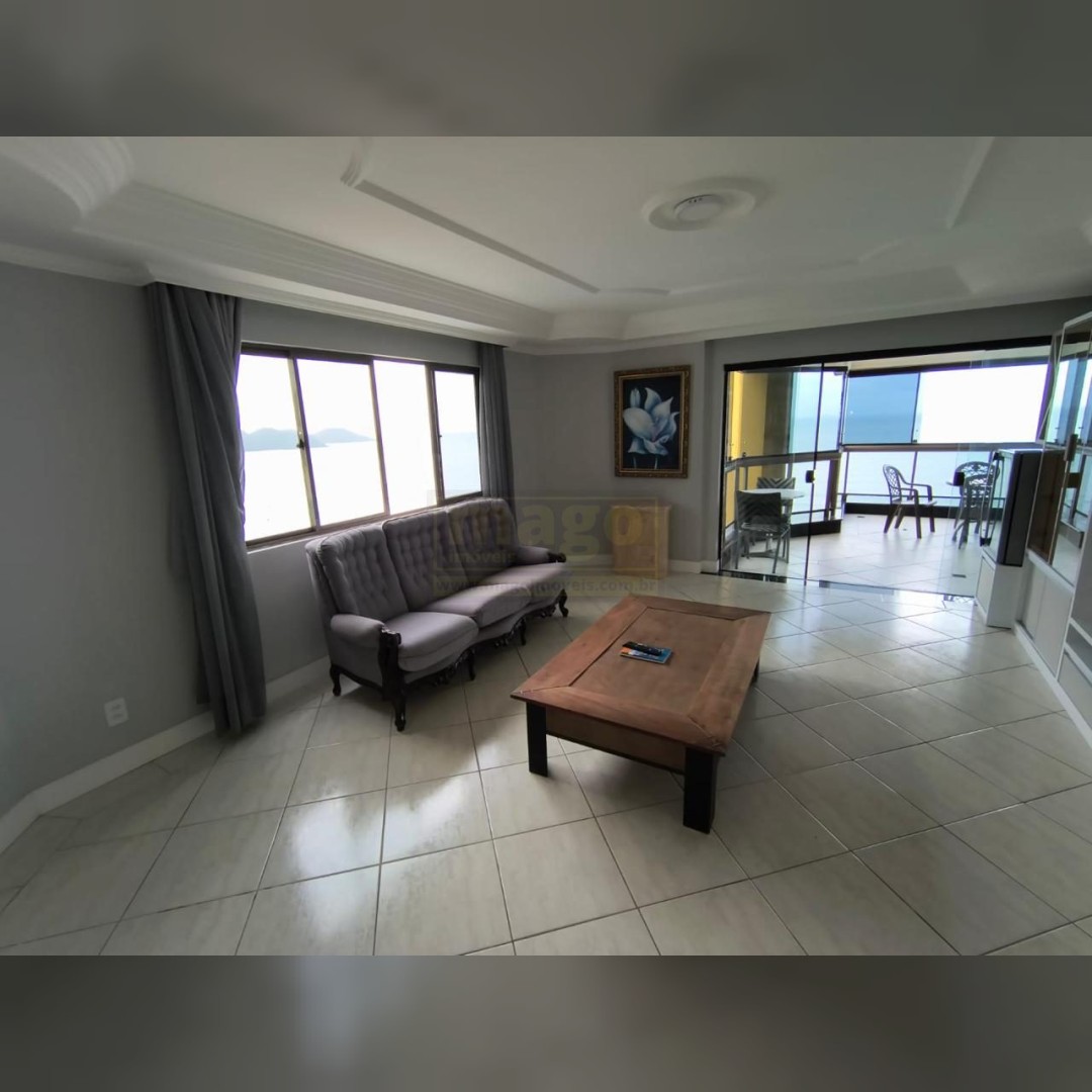 Apartamento 3 suítes à venda na Avenida Atlântica, em Balneário Camboriú