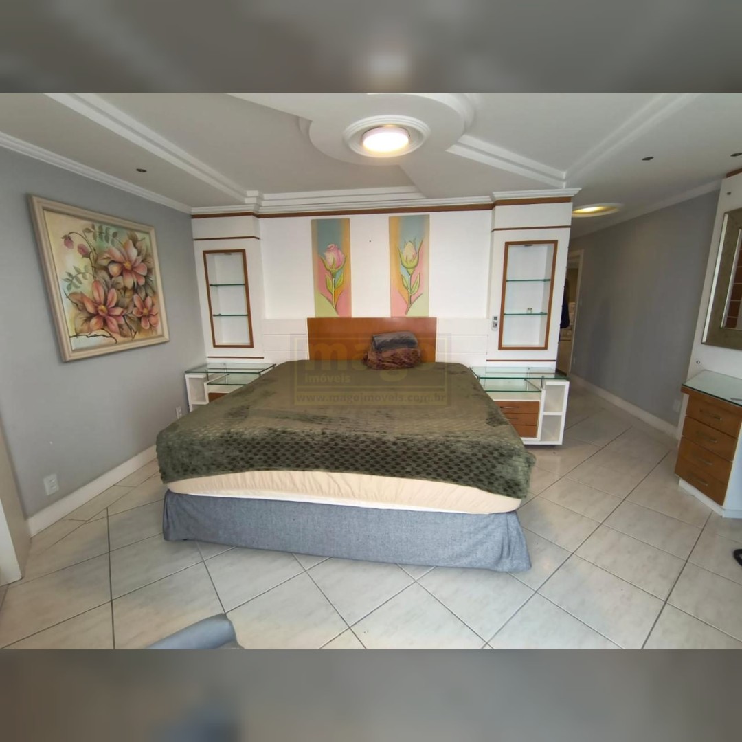 Apartamento 3 suítes à venda na Avenida Atlântica, em Balneário Camboriú