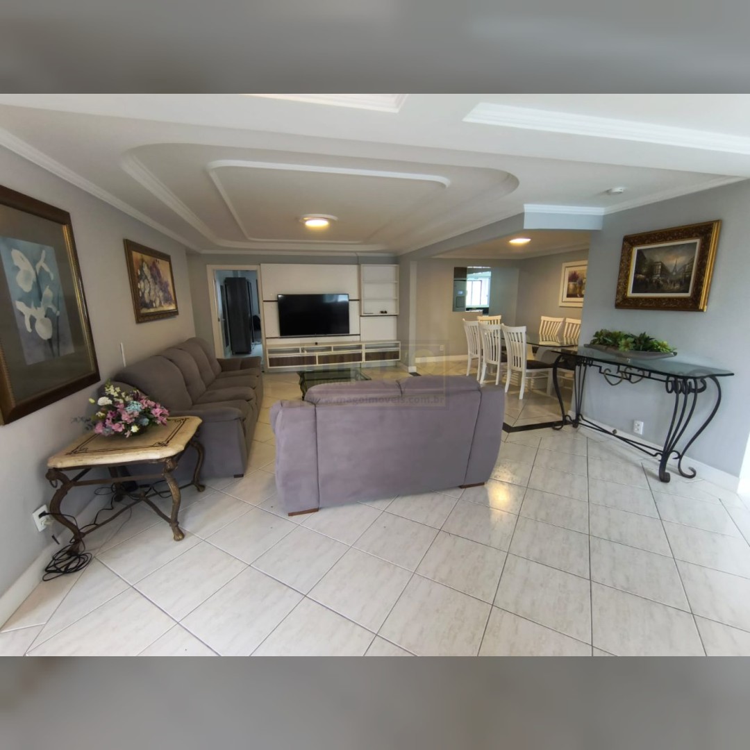 Apartamento 3 suítes à venda na Avenida Atlântica, em Balneário Camboriú