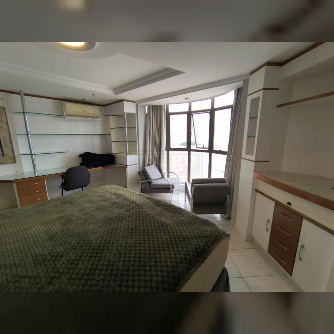 Apartamento 3 suítes à venda na Avenida Atlântica, em Balneário Camboriú