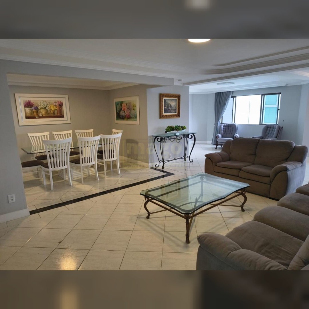 Apartamento 3 suítes à venda na Avenida Atlântica, em Balneário Camboriú