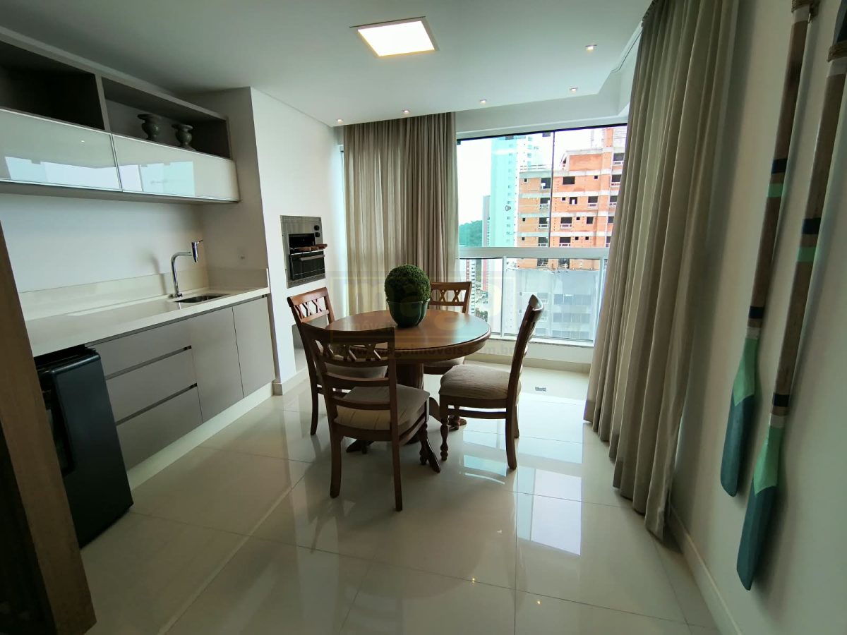 Apartamento 3 suítes para venda no bairro Barra Norte em Balneário Camboriú.