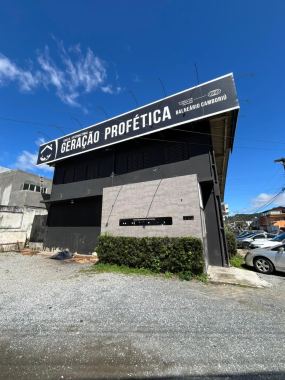 Galpão para Locação Anual no bairro Municípios em Balneário Camboriú
