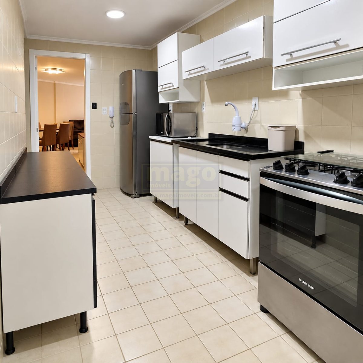 Apartamento 3 quartos para Locação Anual no bairro Centro em Balneário Camboriú
