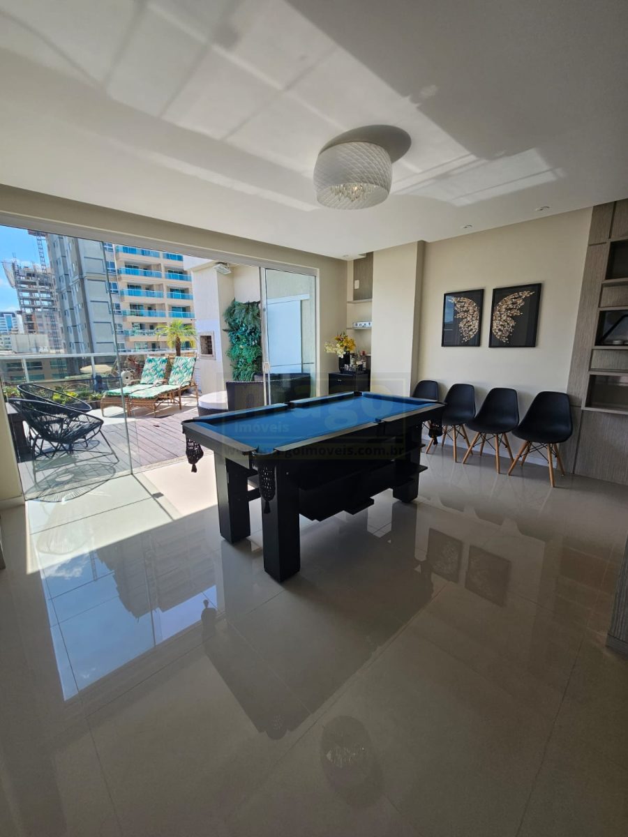 Apartamento 4 suítes para Venda no bairro Meia Praia em Itapema