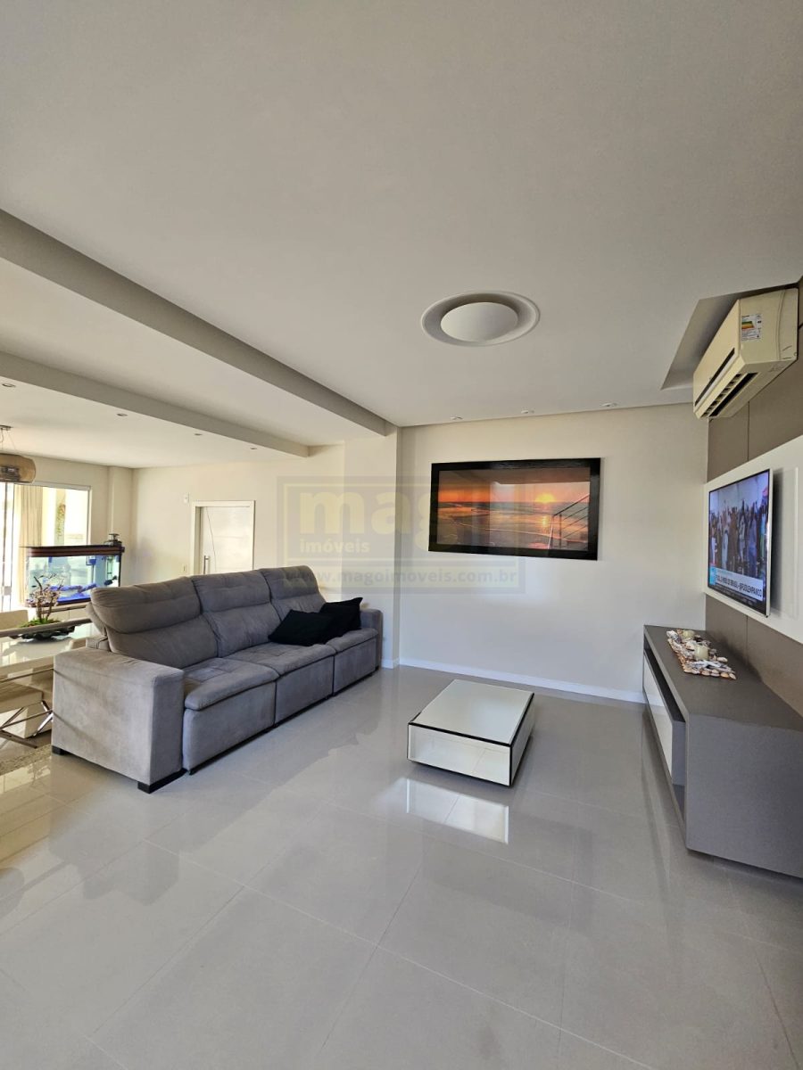Apartamento 4 suítes para Venda no bairro Meia Praia em Itapema