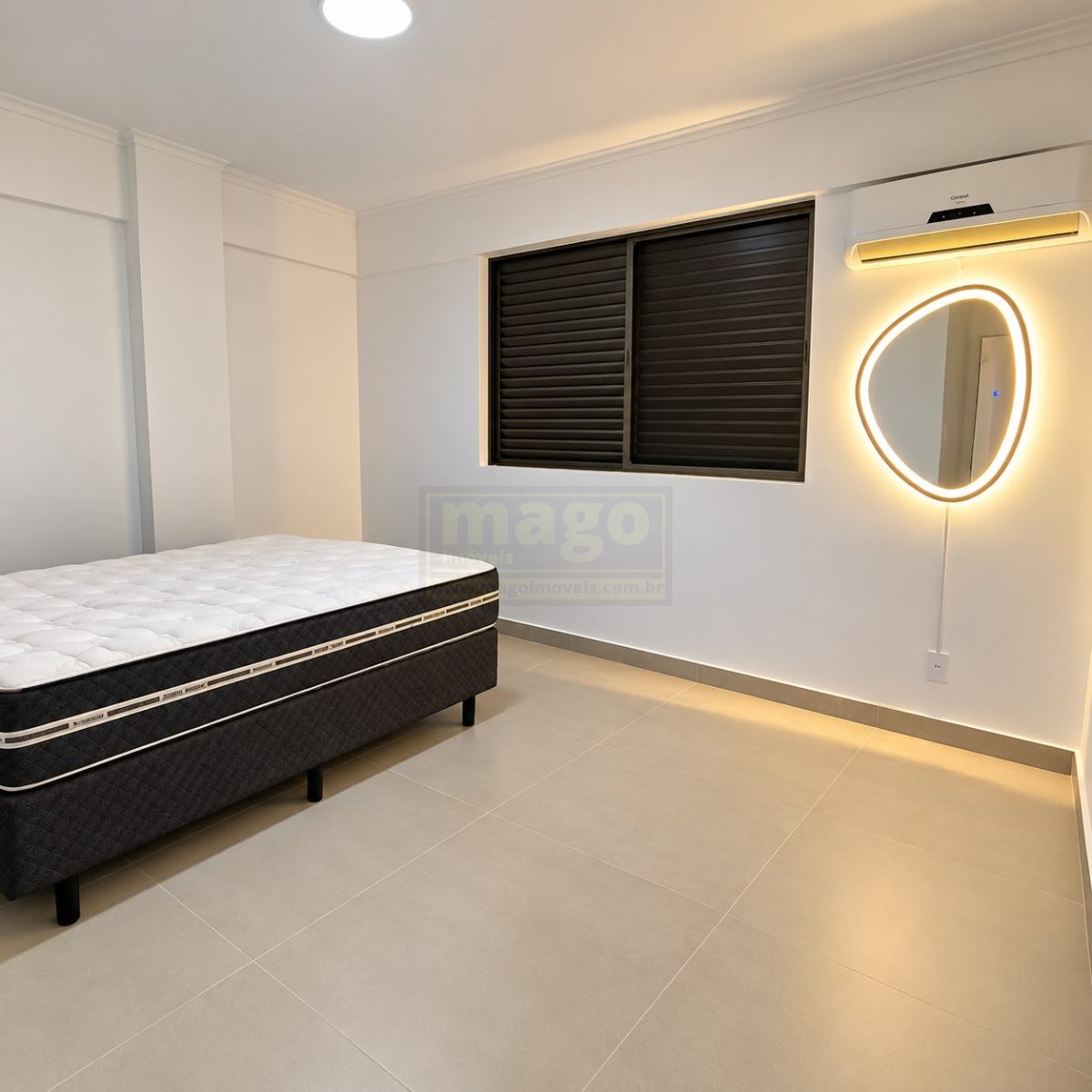 Apartamento 3 quartos para Locação Anual no bairro Centro em Balneário Camboriú