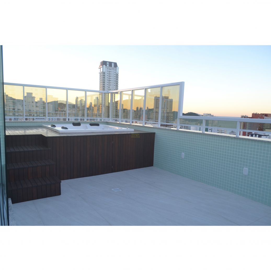 Cobertura Duplex em Balneário Camboriú 