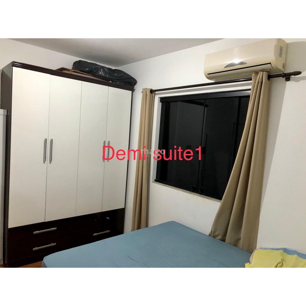 Casa 3 dormitórios no Bairro Nações Em Balneário Camboriú