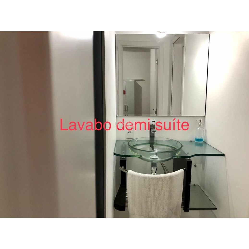 Casa 3 dormitórios no Bairro Nações Em Balneário Camboriú