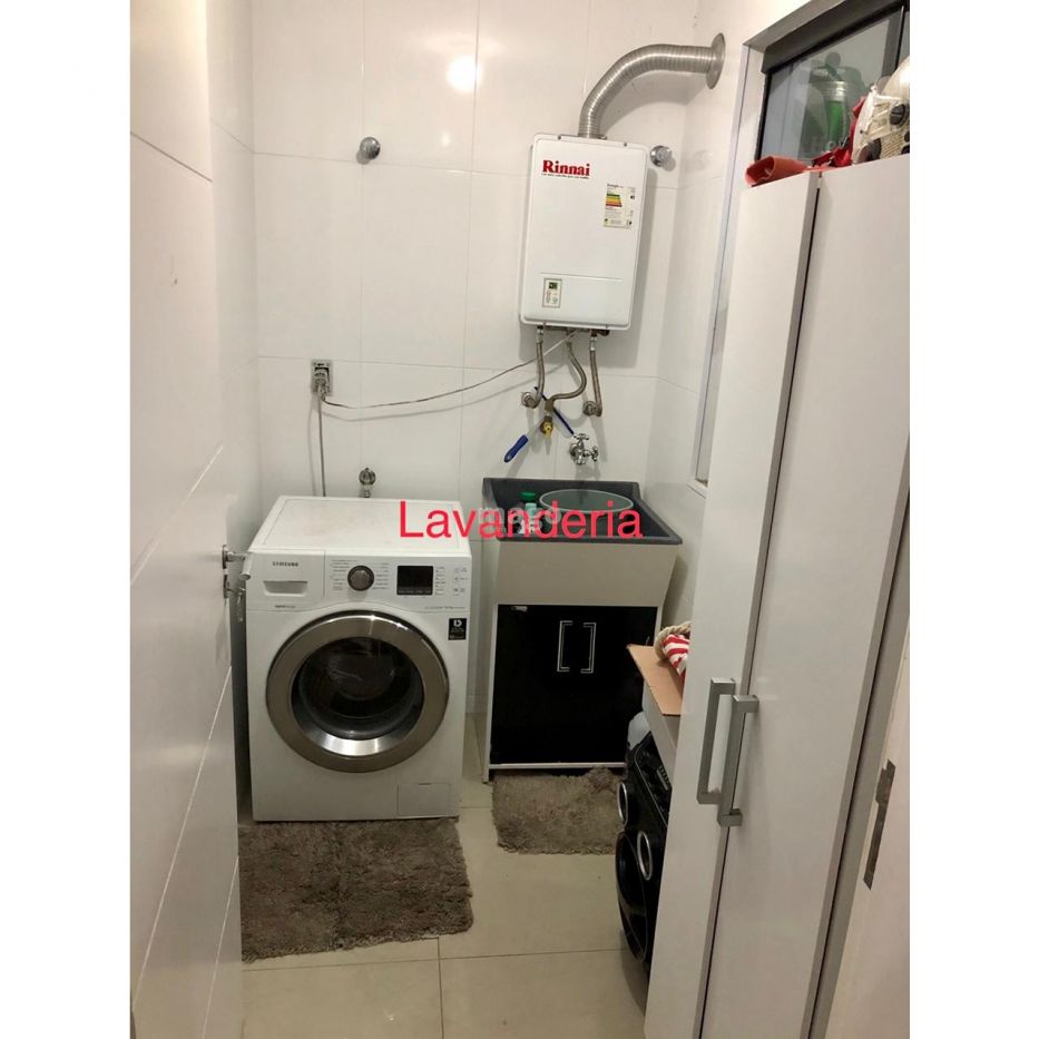 Casa 3 dormitórios no Bairro Nações Em Balneário Camboriú