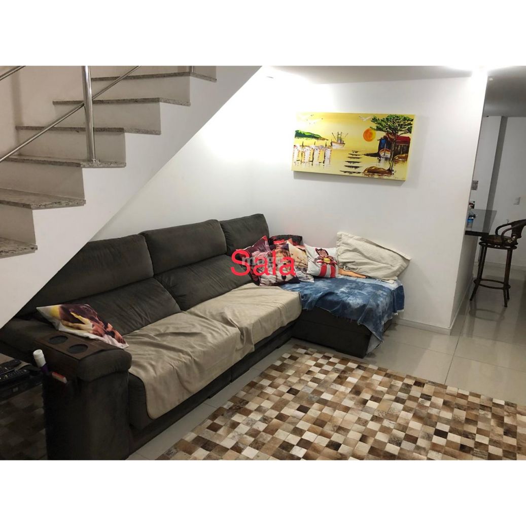Casa 3 dormitórios no Bairro Nações Em Balneário Camboriú